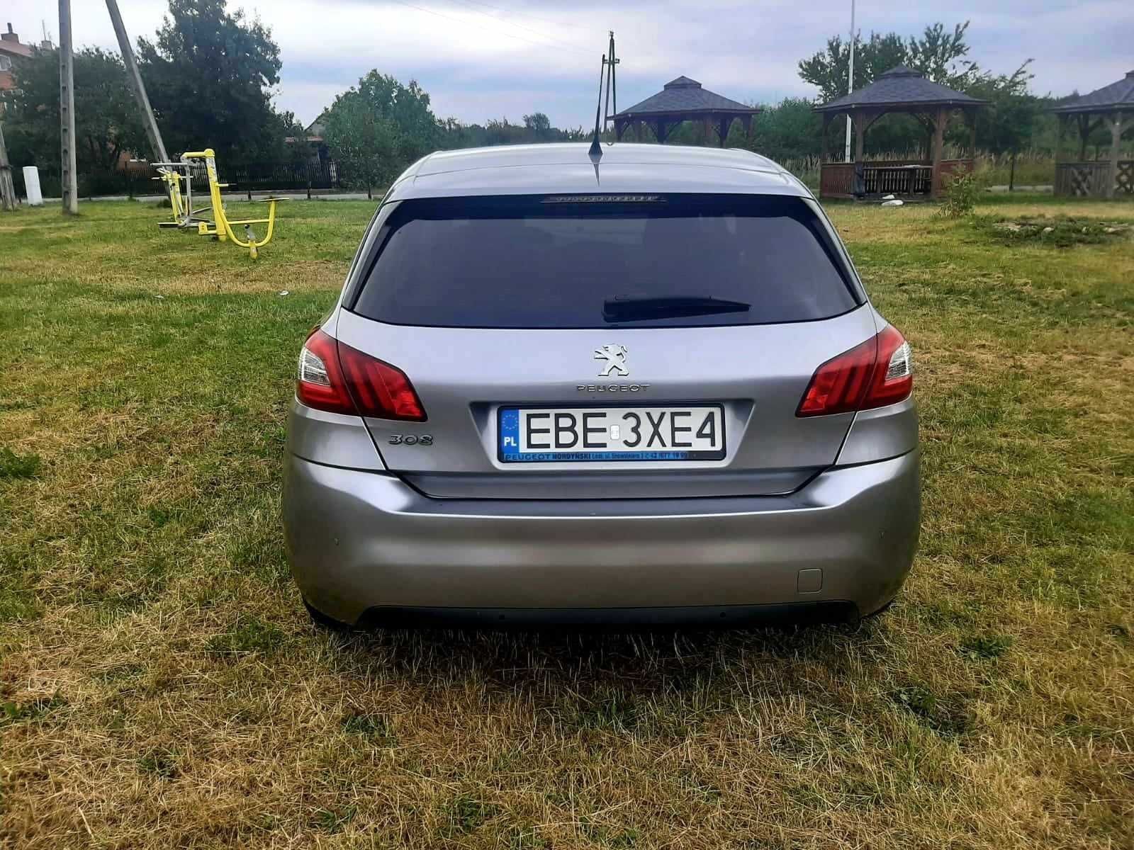 Peugeot 308 bezwypadkowy