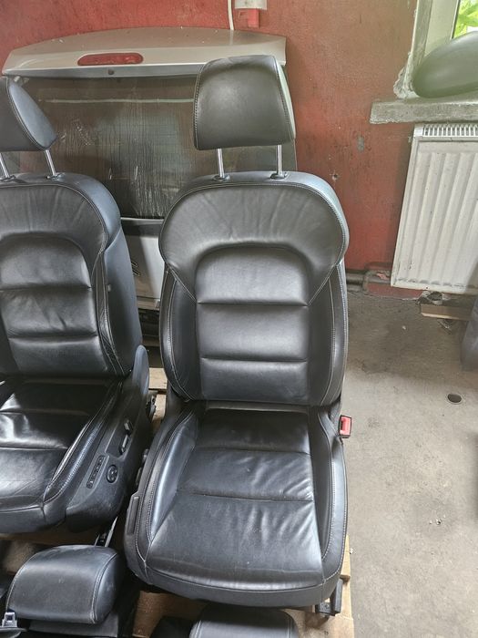 Skoda Superb II kombi fotel kierowcy pasażera lewy prawy kanapa skóra