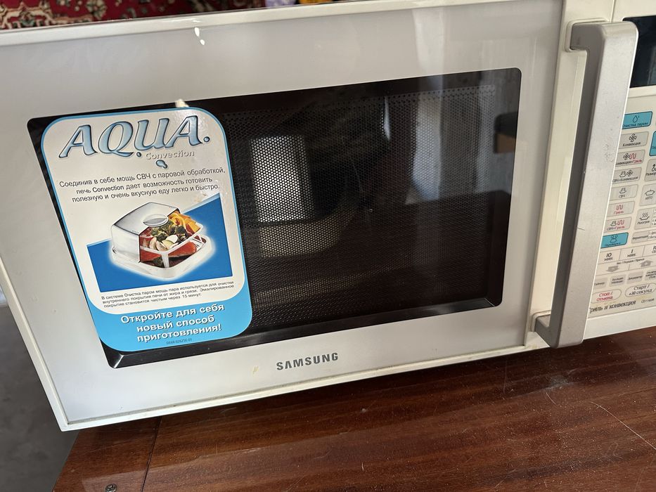 Мікрохвильова піч samsung aqua