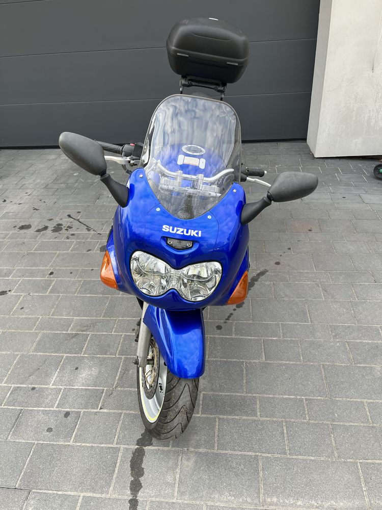 Suzuki GSX 600F