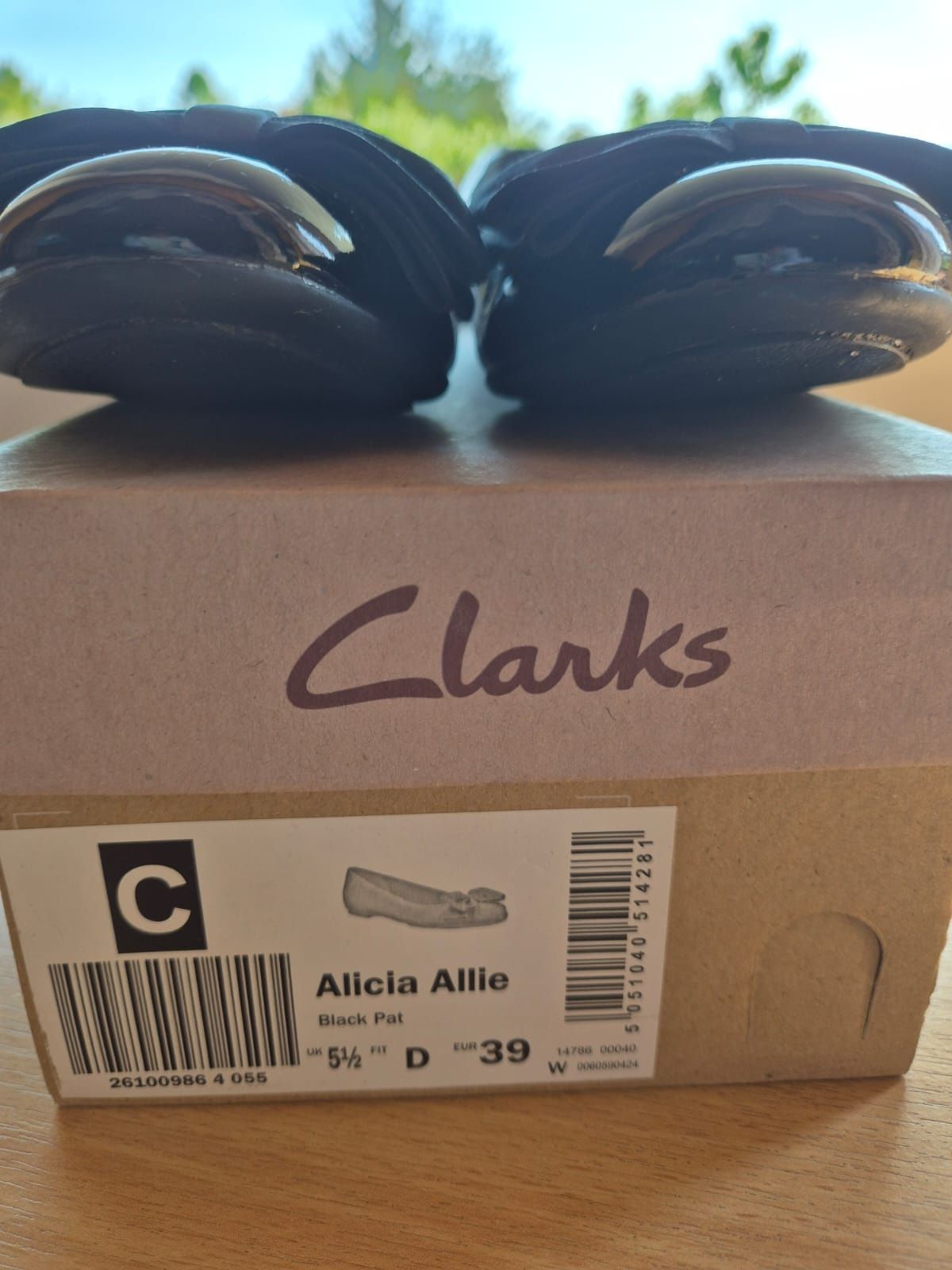Baleriny lakierowane Clarks rozmiar 39