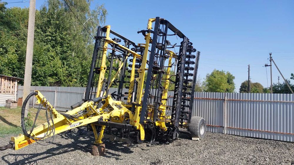 продам культиватор  Bednar SO 8000 компактор