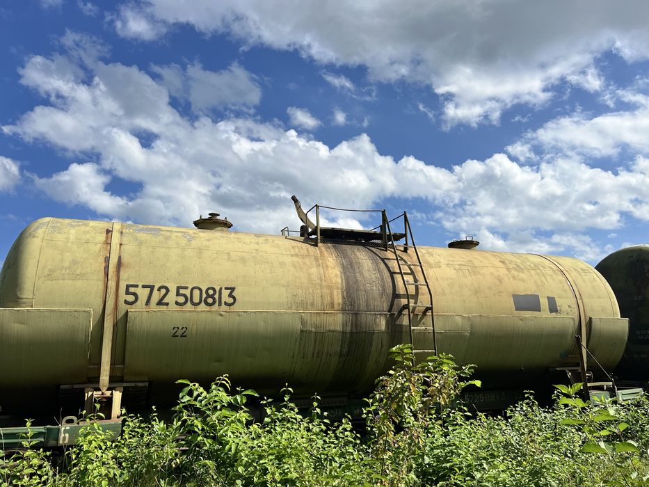 Цистерни, ємності 54 куб.м., 63 куб.м., 73 м3, 86 м.куб.