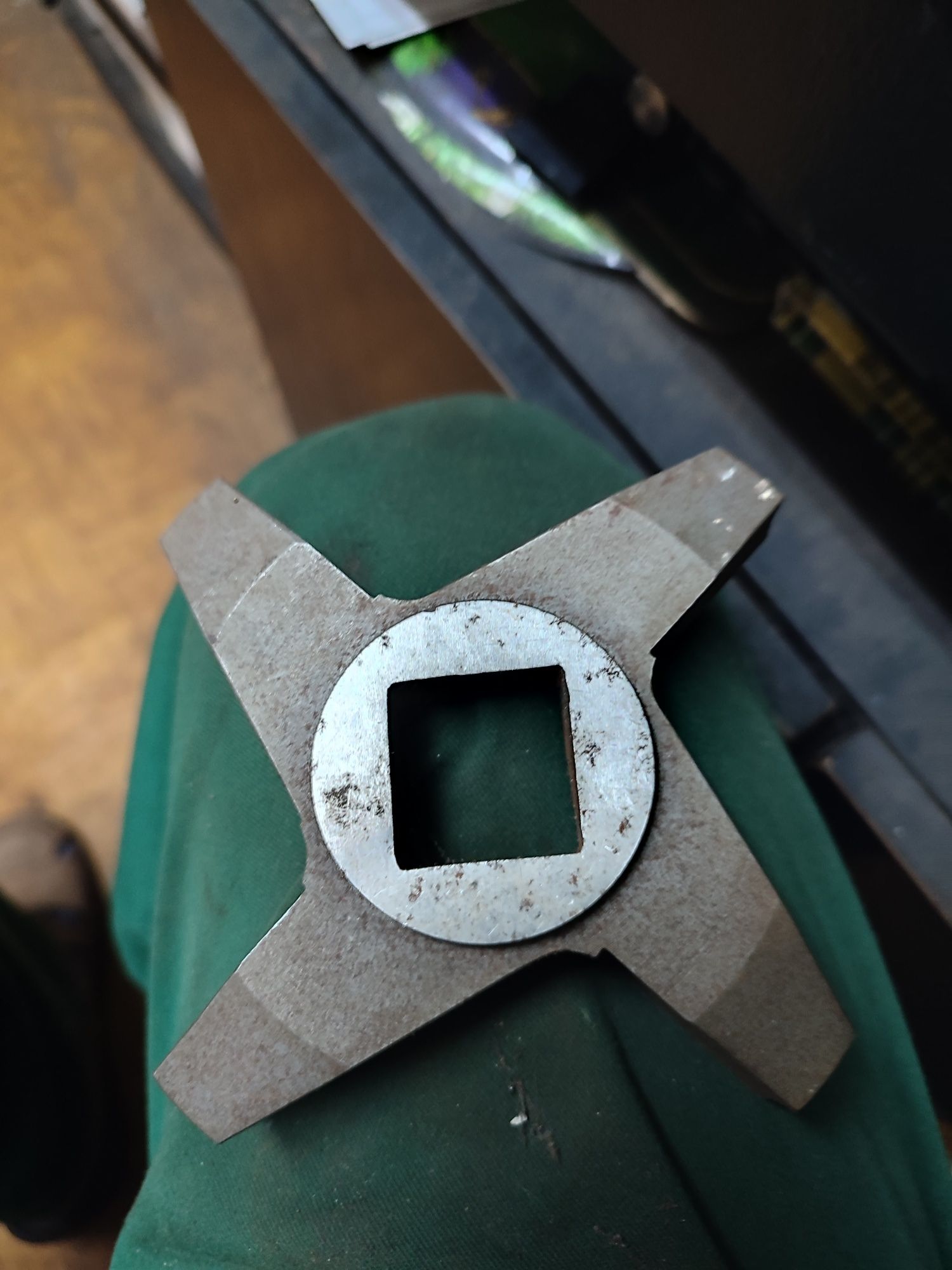 Nóż jednostronny do wilka 136 mm