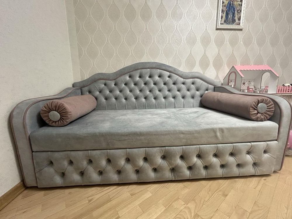 Продам диван-ліжко
