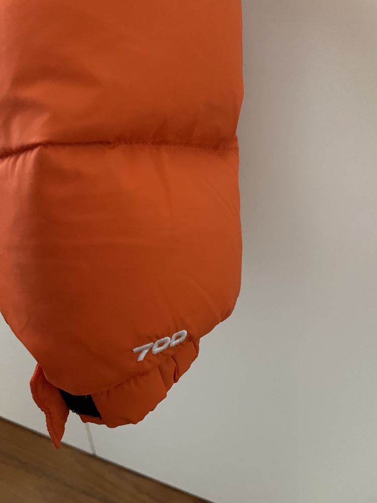 The north face puffer orange 700