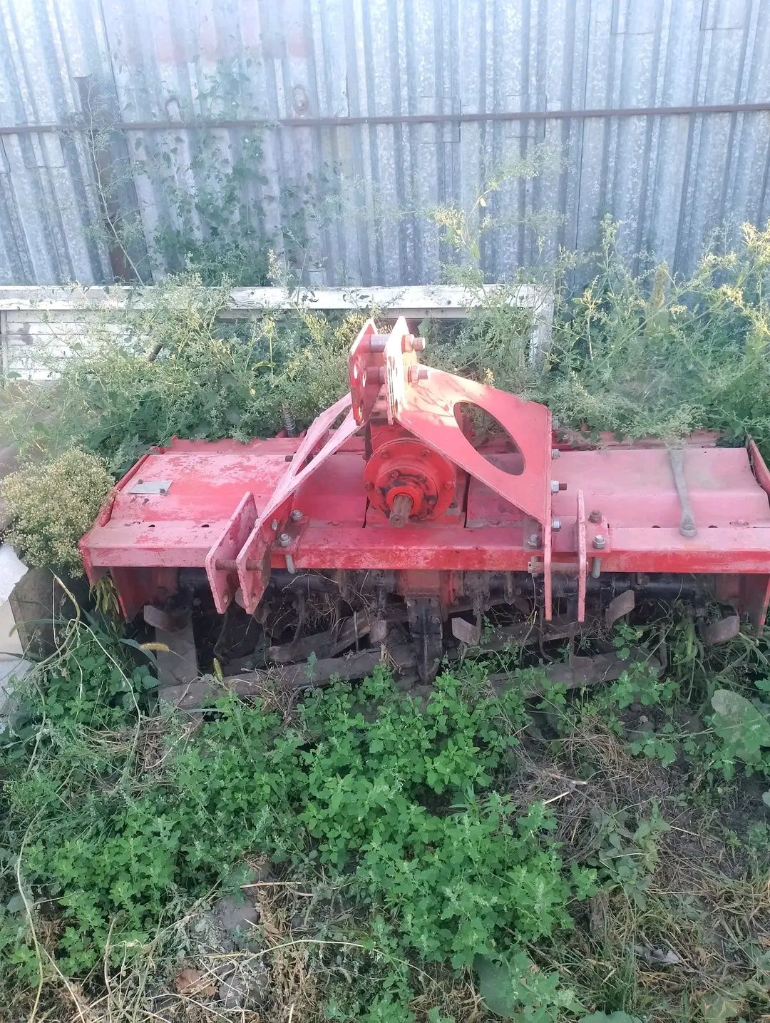 Продам трактор файтер244