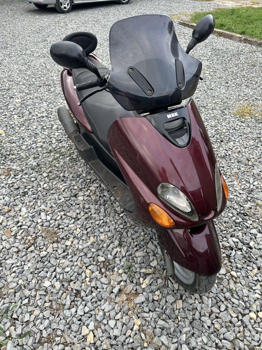 Yamaha Skylainer-Magesti