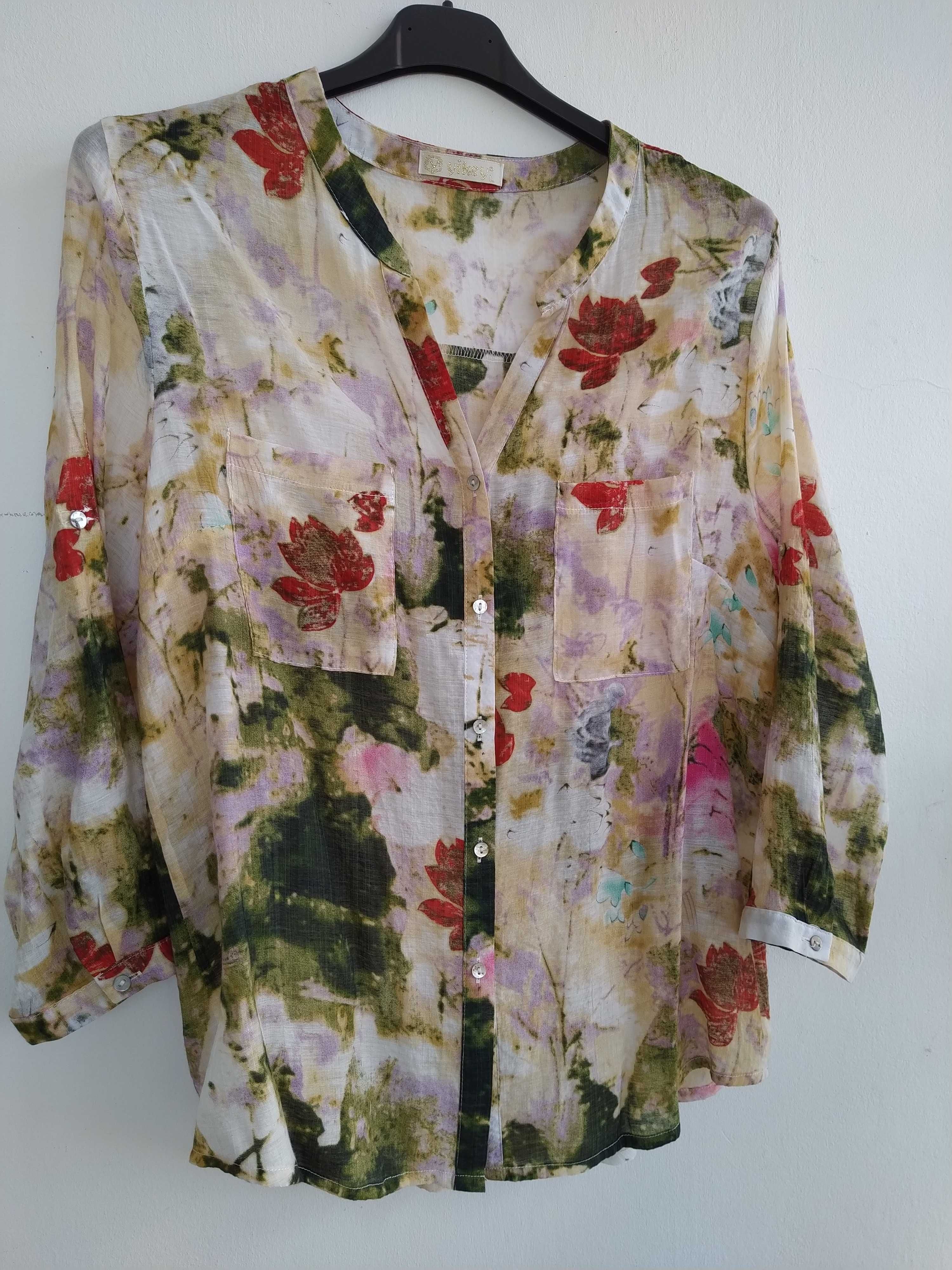 Blusa / Túnica floral - Tamanho L