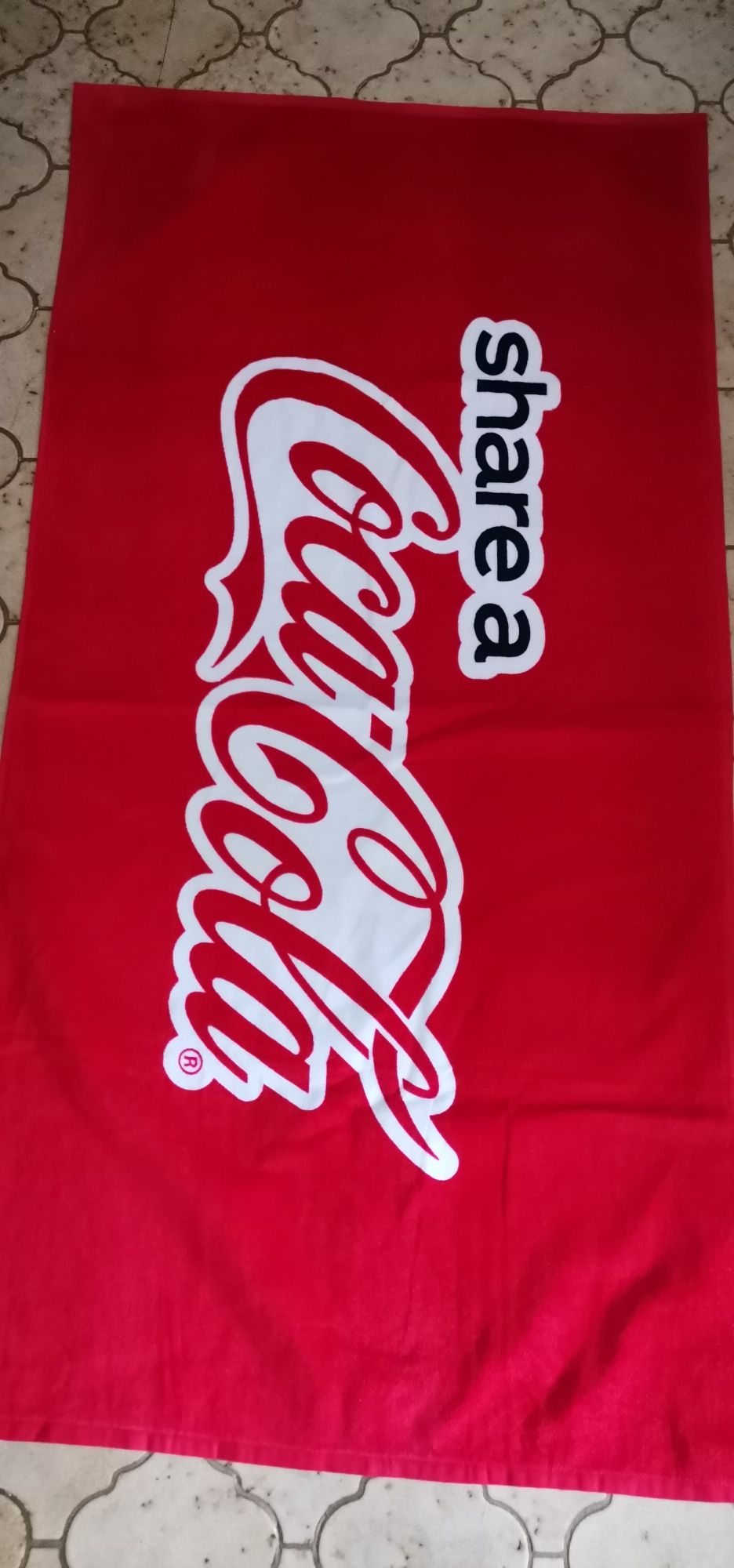 Toalha de praia da Coca-Cola