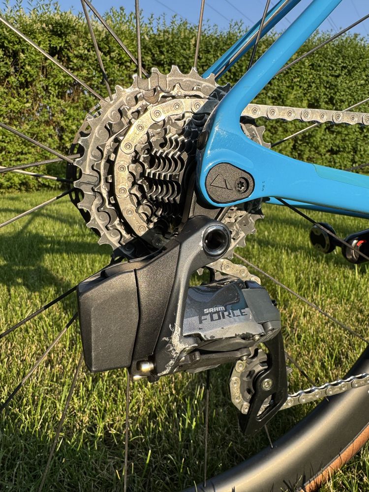 Rower szosowy Canyon Ultimate cf sl 8 Sram Force AXS etap XXS r50cm