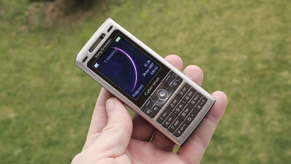 Sony Ericsson K800i. Sprawny. Bez sim