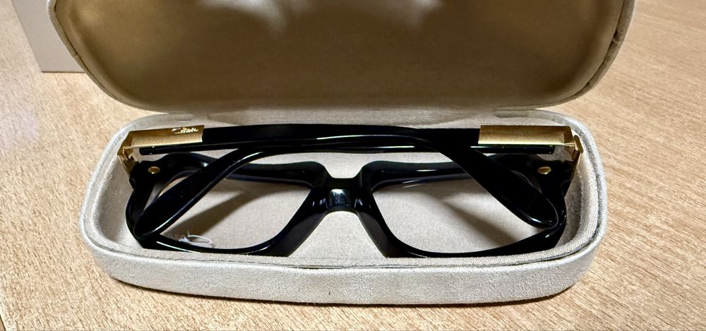 Okulary Cazal model 607 001