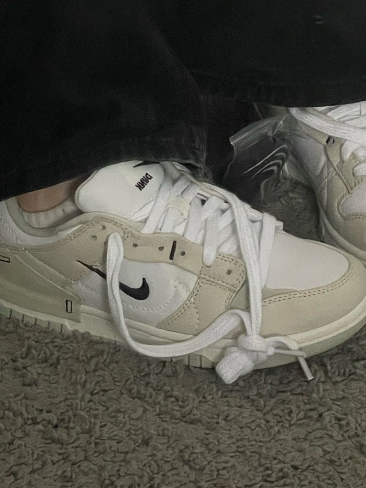 Nike dunk low disrupt 2