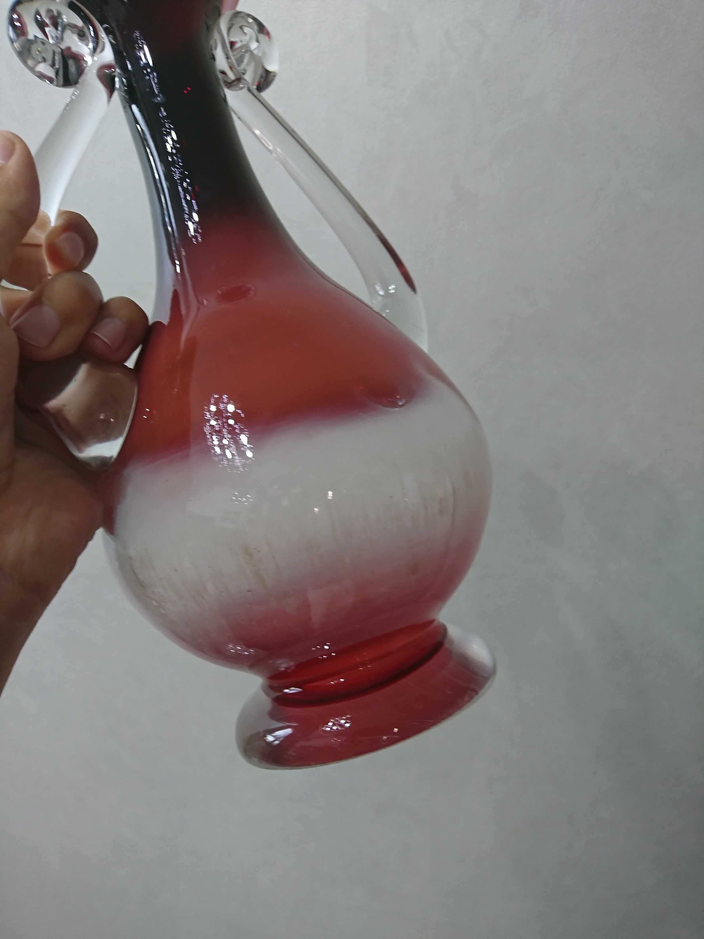 Zabytkowy bordowy wazon Bohemia PRL szklany szkło