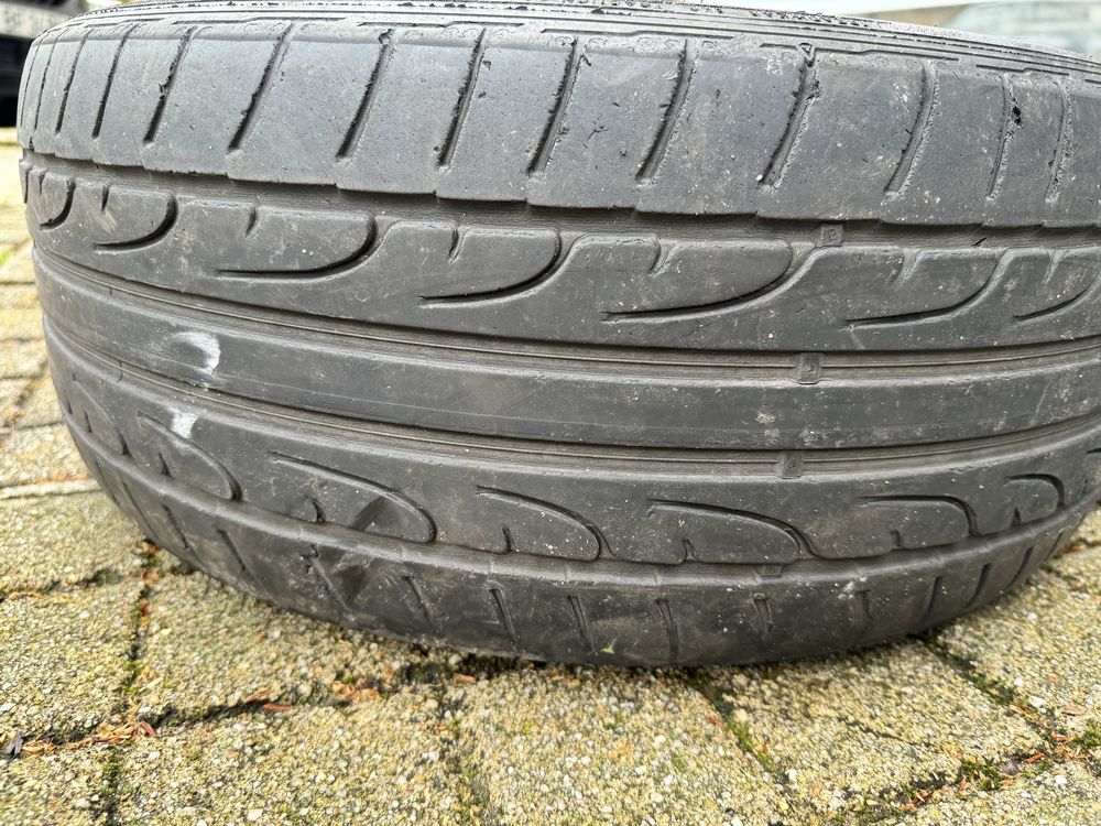 4 Pneus Dunlop 215/45 16