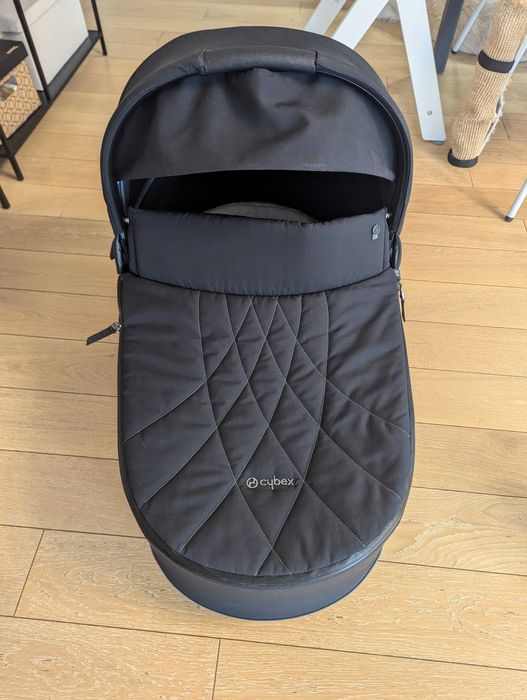 Cybex Priam 2.0 Gondola Lux Deep Black