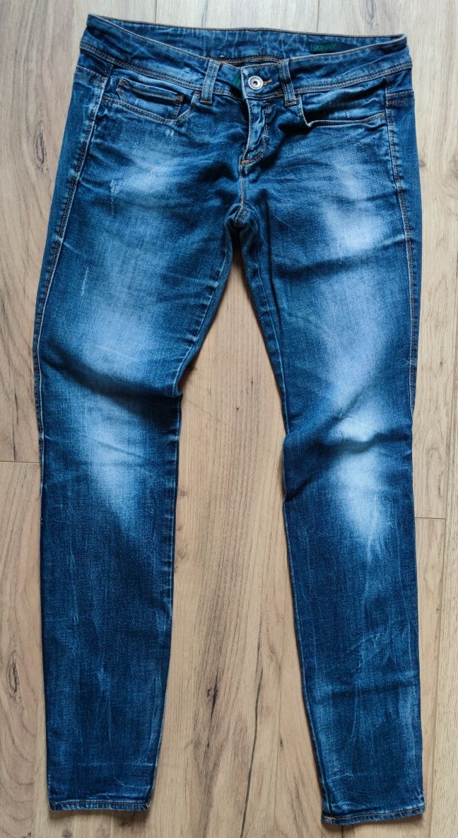 Spodnie jeansowe rozmiar 29