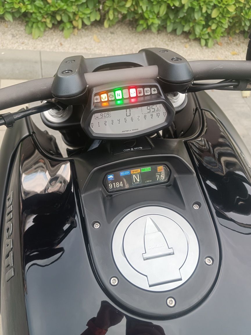 Ducati Diavel 1,2