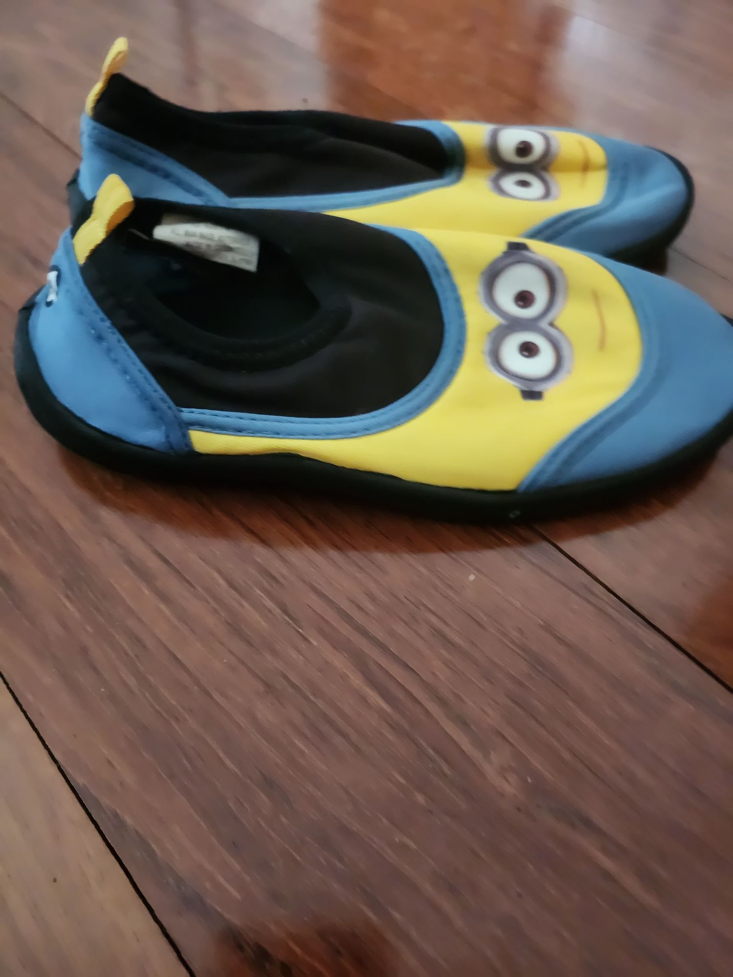 Buty do wody Minionki r 32
