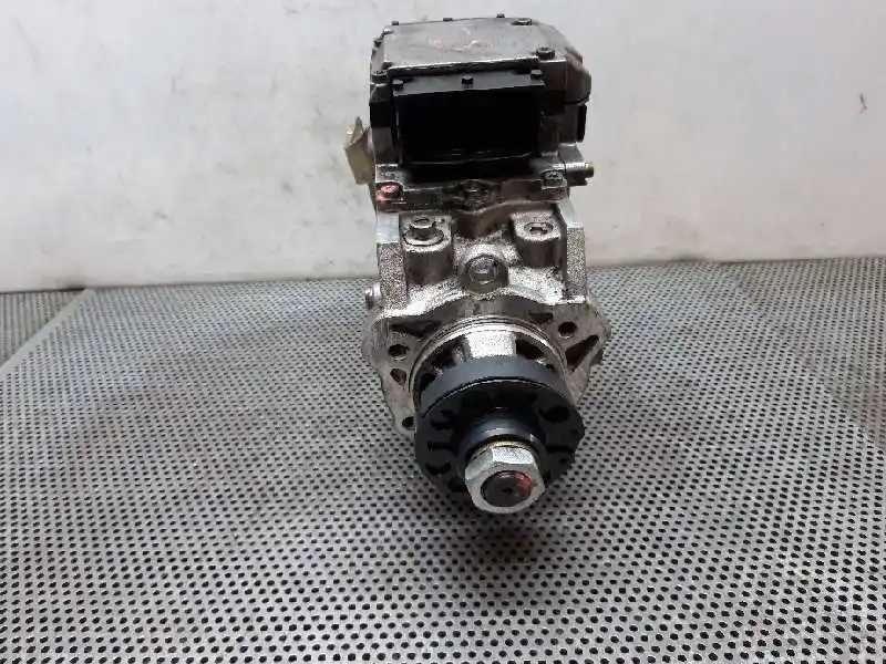 Bomba injetora Saab 9-5/9-3 2.2 DTI  D223L