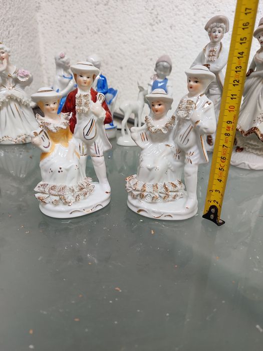 Фарфоровые фигуры