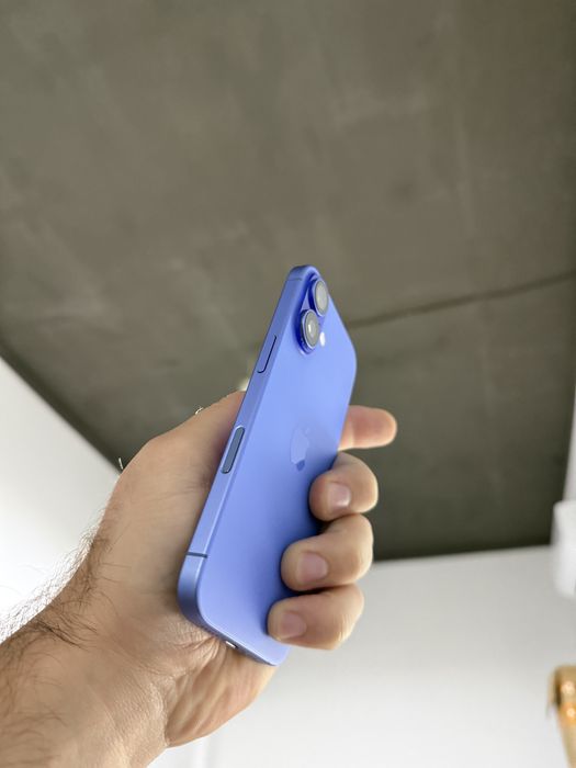 Apple iphone 16 128 gb айфон 16 як новий 100%