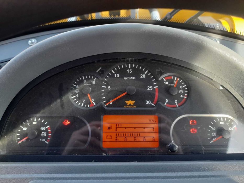 Фронтальний навантажувач Ensign YX 656 premium