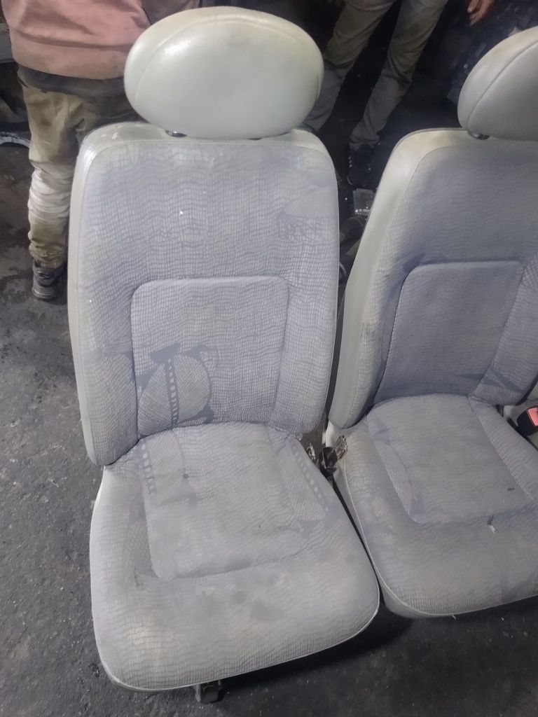 Kanapa tyl 2 rząd Ford Transit mk5 00-06r