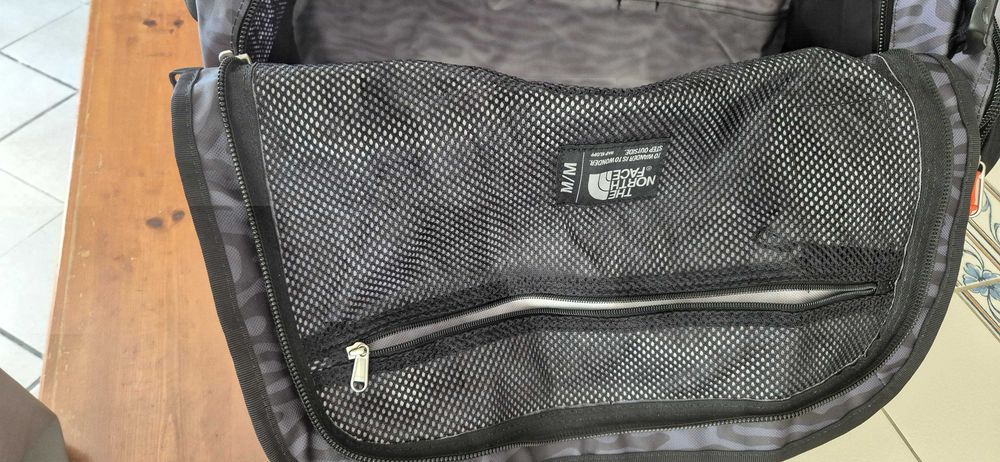 Saco/Mochila North Face - Base camp duffel M