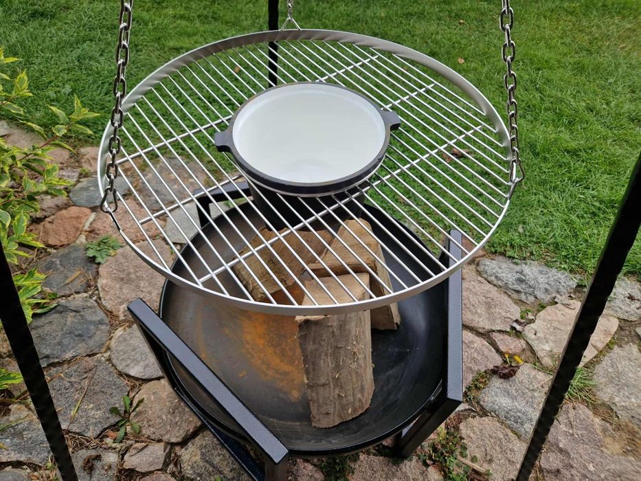 Grill ogniskowy trójnóg - kociołek