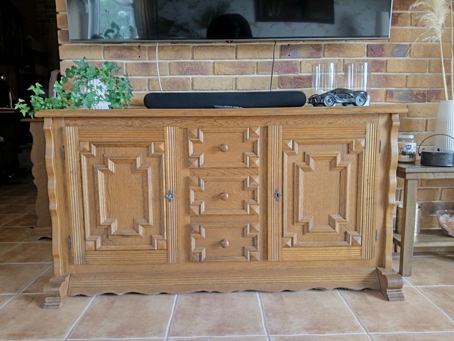 Komoda dębowa z szufladami