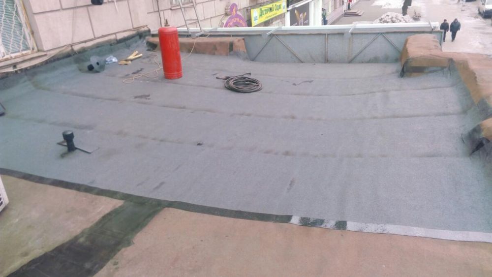 КРОВЕЛЬНЫЕ РАБОТЫ , козырьки балконов..опыт работы , на любой высоте.