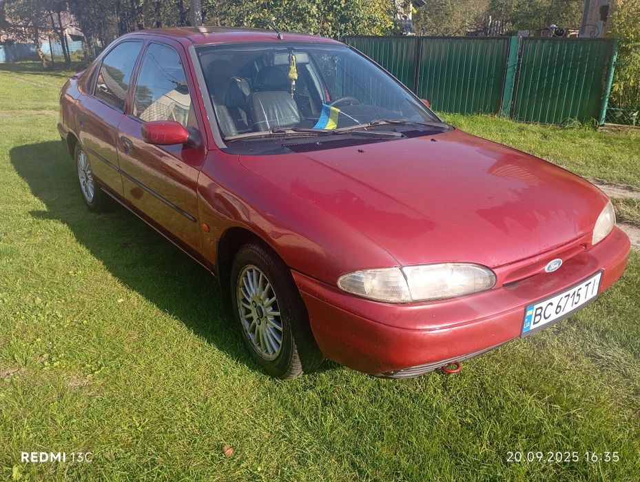 Форд Мондео МК1.  1,8 бензин