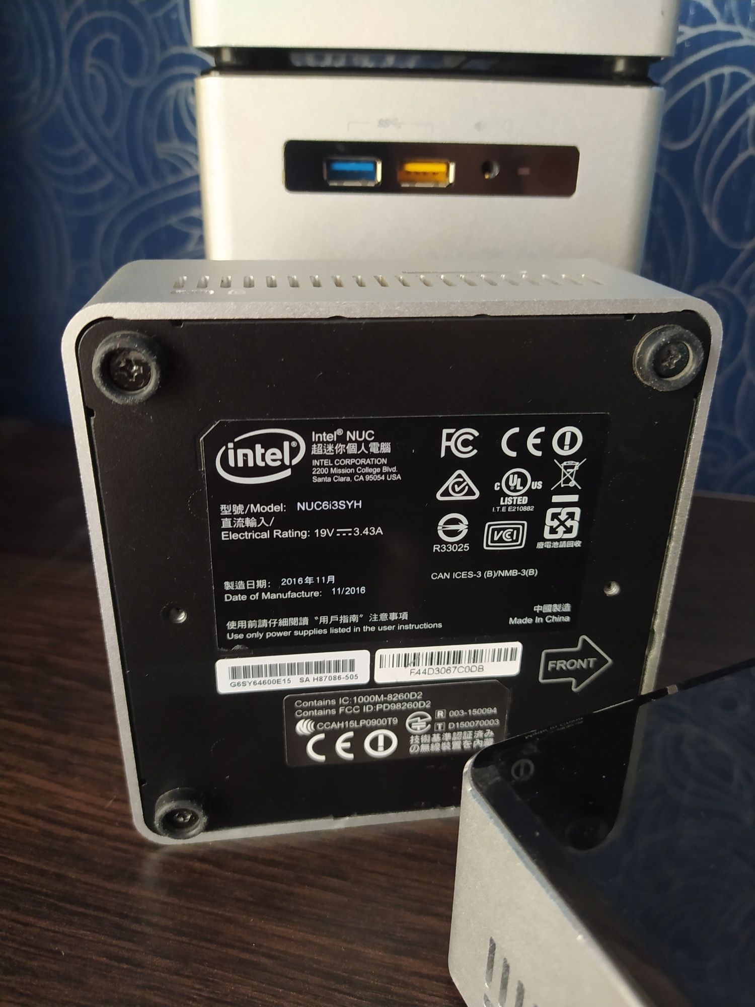 Міні Intel NUC i3 6100U / DDR 4gb / SSD 120gb