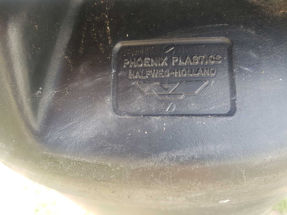 Beczki plastikowe 160l