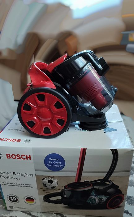 Різна побудова техніка для кухні та дому