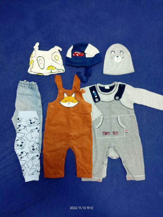 ubranka niemowlęce r.68--31szt.--JAK NOWE--H&M, CoolClub Smyk