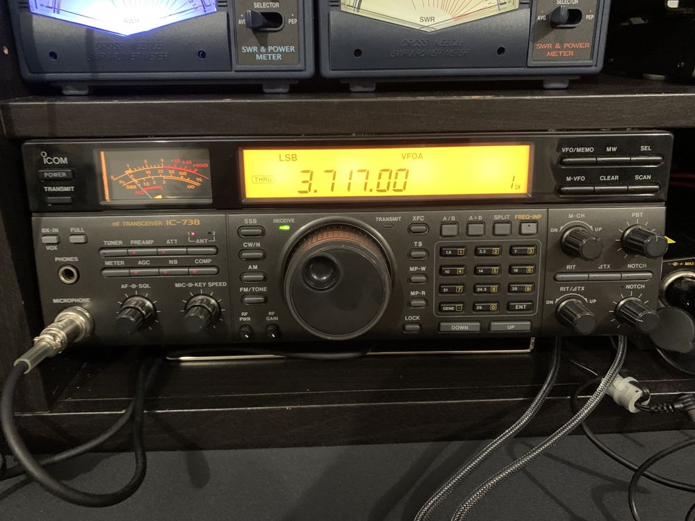 ICOM IC-738 para venda