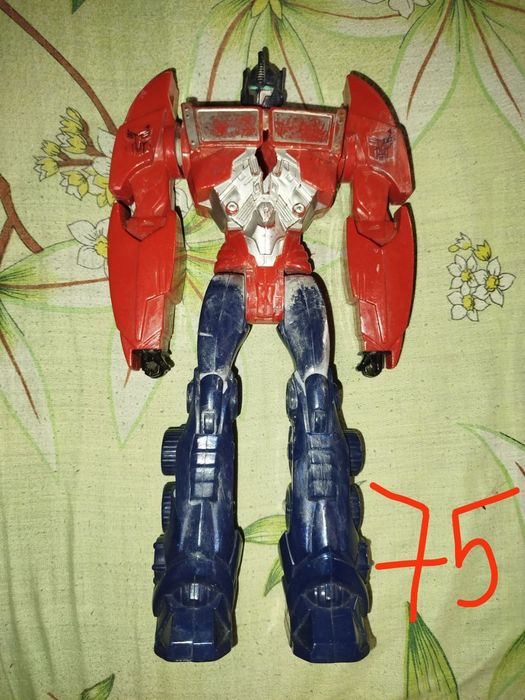 Marvel. Бетмен, Мегатрон, оптимус, хаунд.