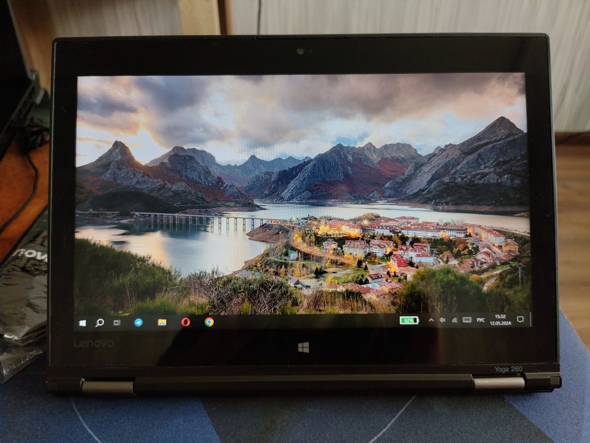 Ноутбук ThinkPad Lenovo Yoga 260 i5 6g 16gb RAM 256gb SSD + Travel ada