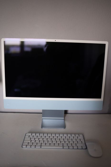 iMac 2021 24" niebieski M1 8GB RAM, 256GB pamięci