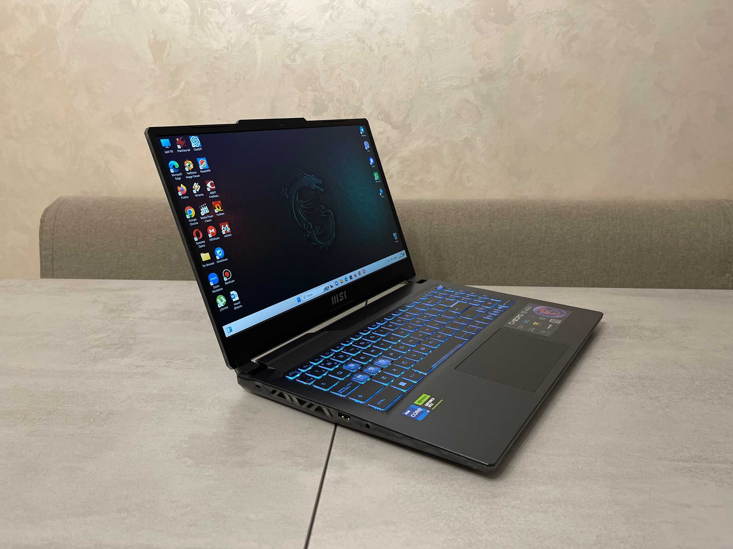 Ігровий ноутбук MSI Cyborg A12VF, i7-12650H, 16GB, nVidia RTX 4060 8GB