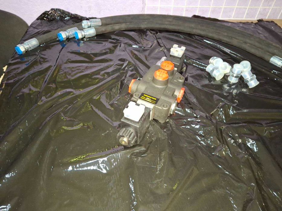 Распределитель болгарский с комплектом штуцеров S24/S27/S32