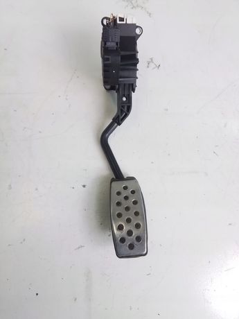 M892 PEDAŁ POTENCJOMETR GAZU OPEL CORSA E 13305805