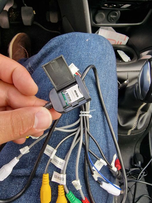 Auto-rádio Android Peugeot 208 e 2008 Dynavin