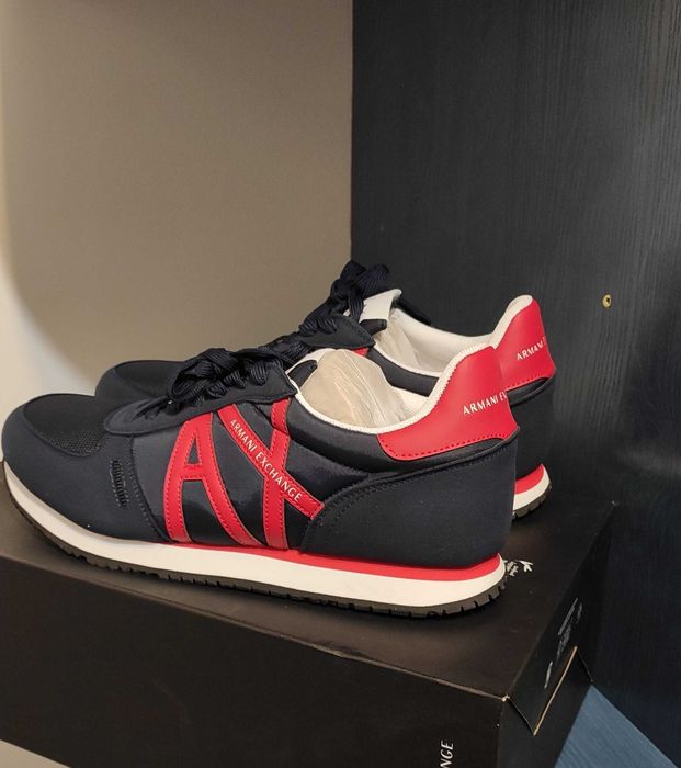 Nowe buty Armani Exchange 43
