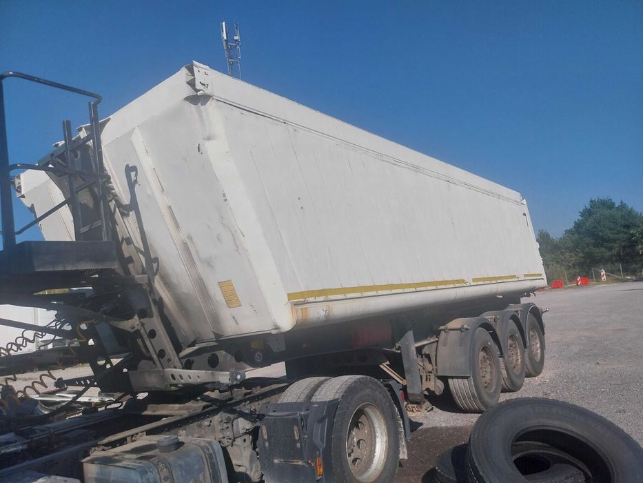 Naczepa wywrotka Schmitz 33m
