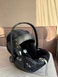 ПРОДАЮ автокрісло Cybex Cloud T i-Size Jewels of Nature