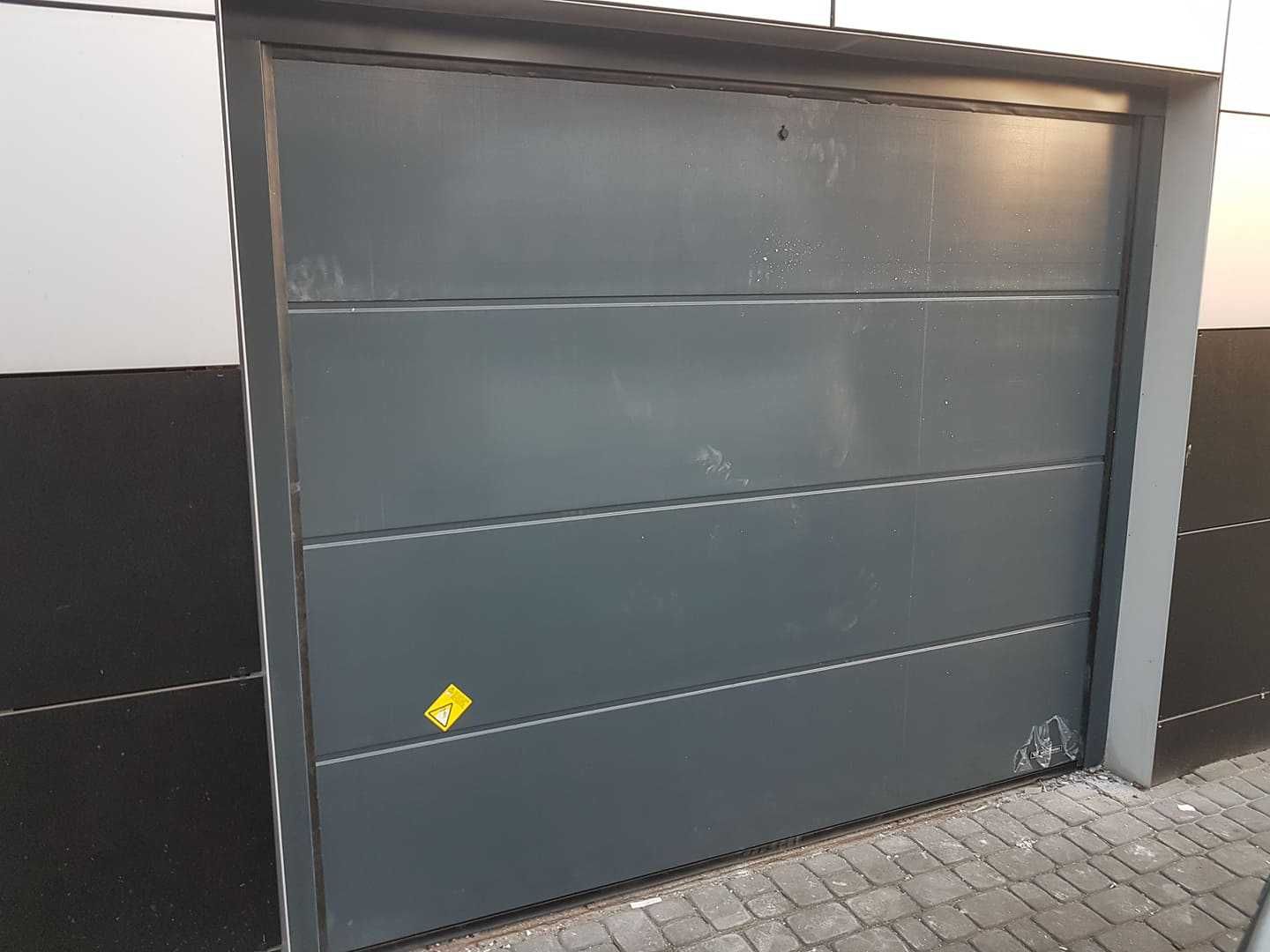 Brama garażowa UniTherm Wiśniowski antracyt / Orzesze Mikołów Gliwice